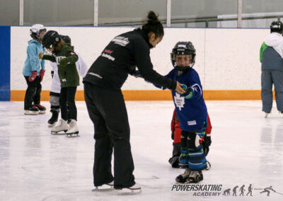 Learn-how-to-Skate-Lessons-Claasses-Toronto-Ontario