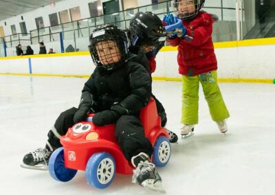 Learn-how-to-Skate-Lessons-Classes-Toronto-Ontario