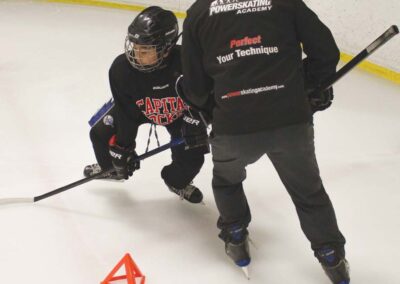 Master-Power-Skating-Classes-Lessons-Sessions-Toronto-Ontario-Canada