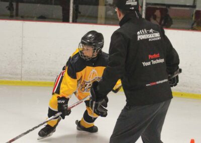 Master-Power-Skating-Classes-Lessons-Sessions-Toronto-Ontario-Canada