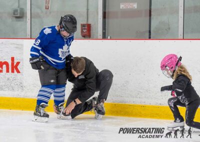 Learn-to-skate-classes-clinics-toronto